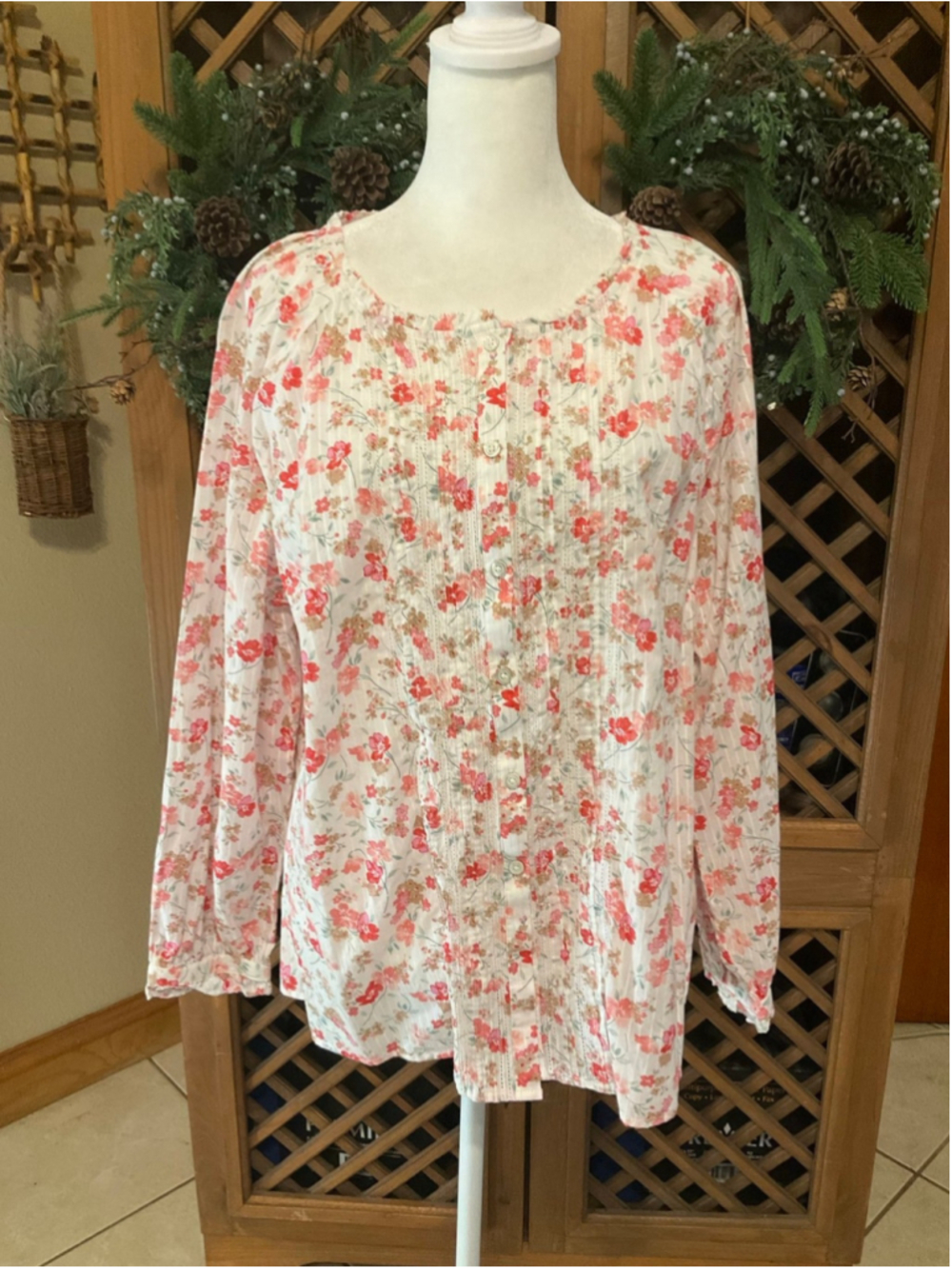 NWOT Talbots Petite Floral Pintuck Button Front Blouse Women’s XLP Cottagecore